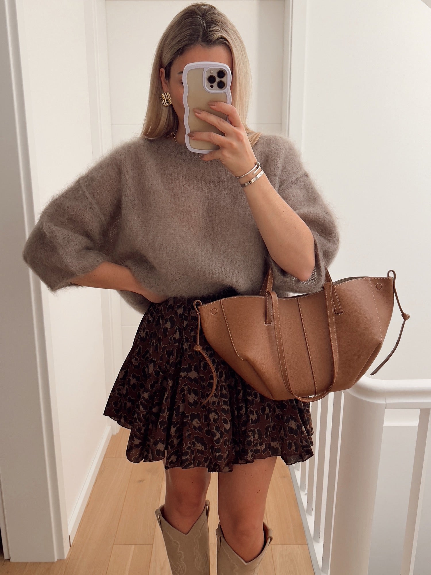 Pull TAMATOA Beige