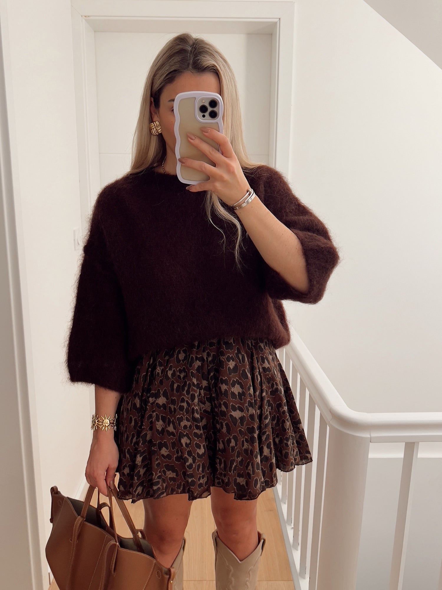 Pull TAMATOA Marron