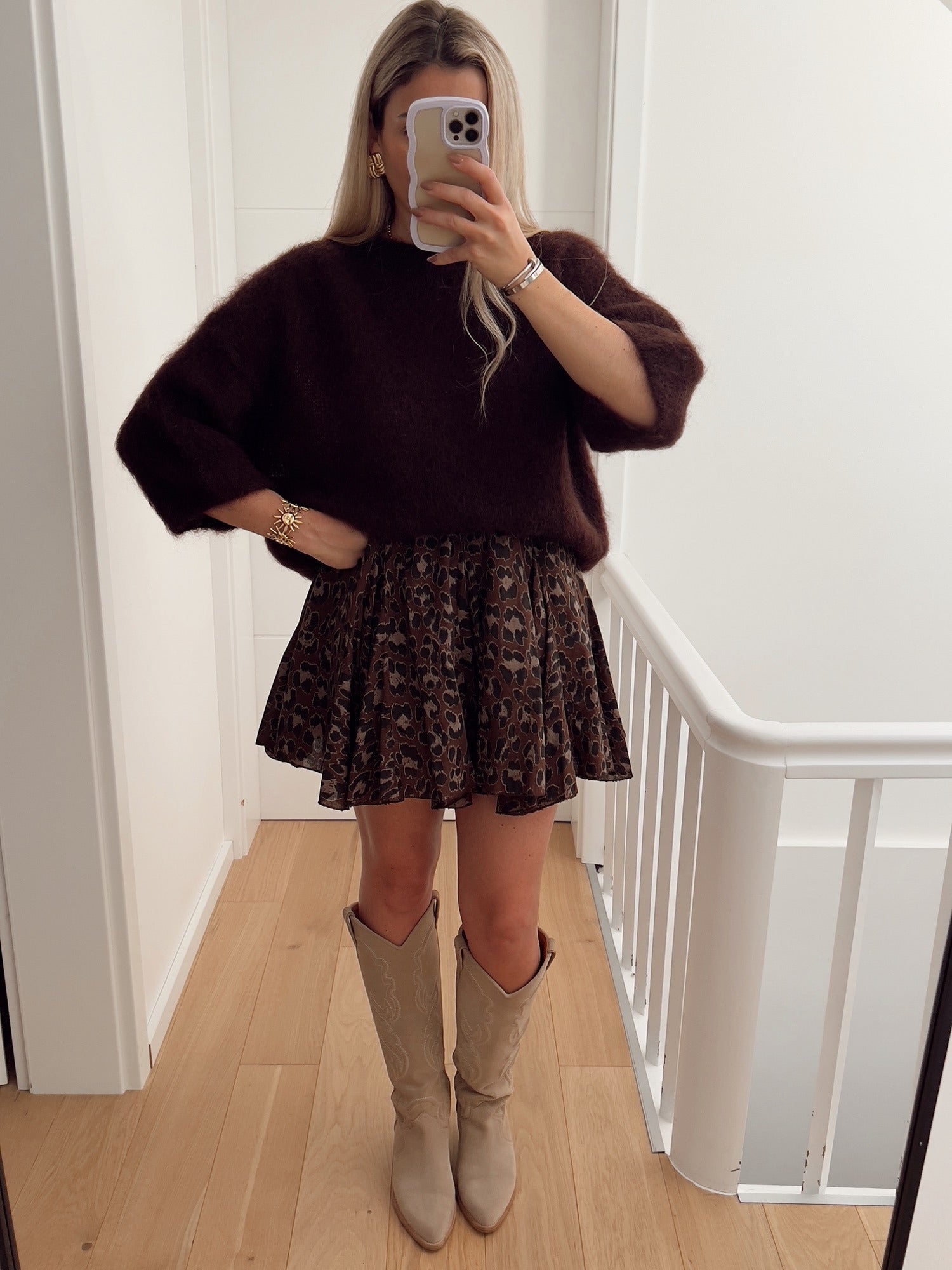 Pull TAMATOA Marron