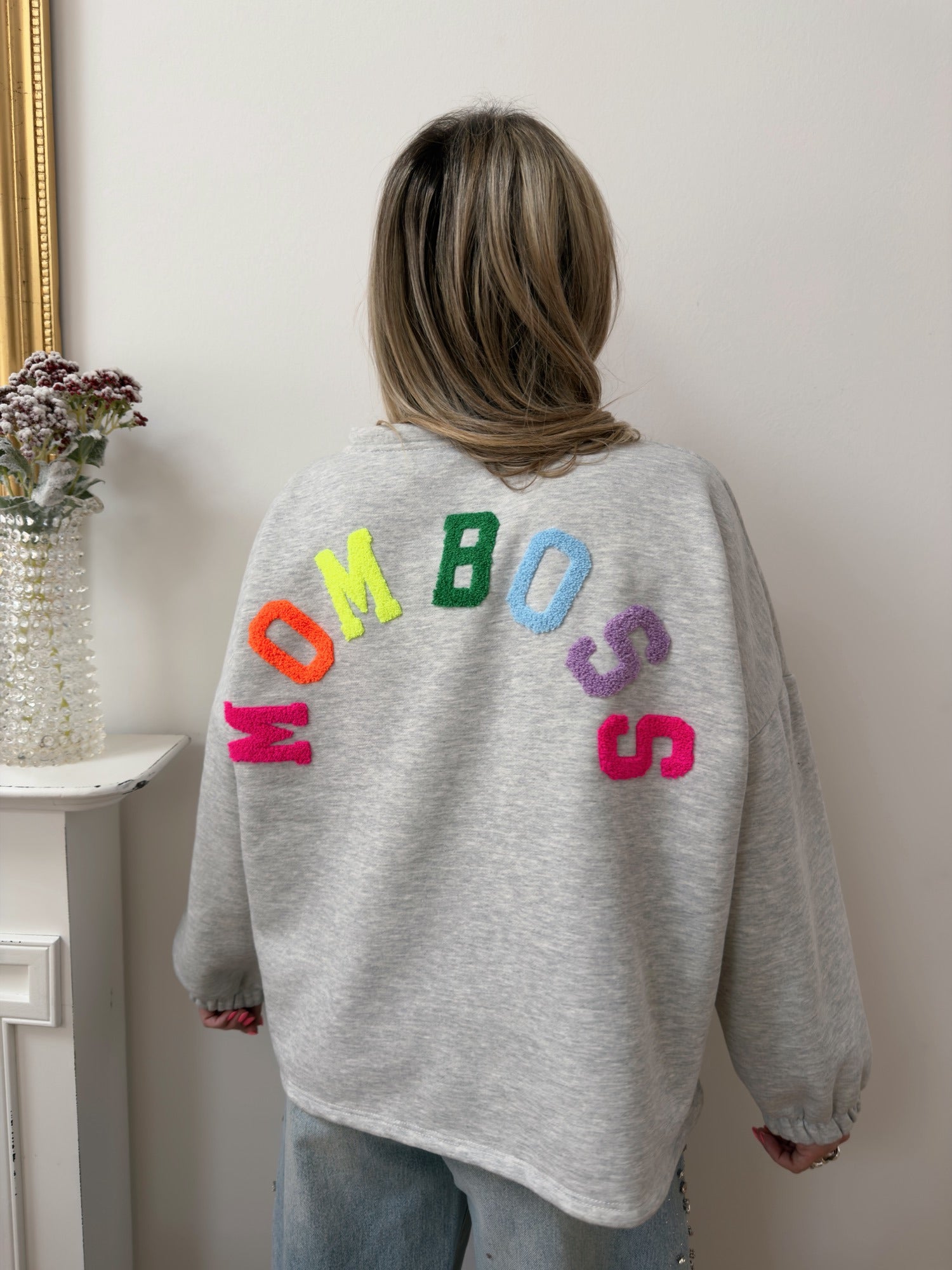 Pull MOM BOSS Gris