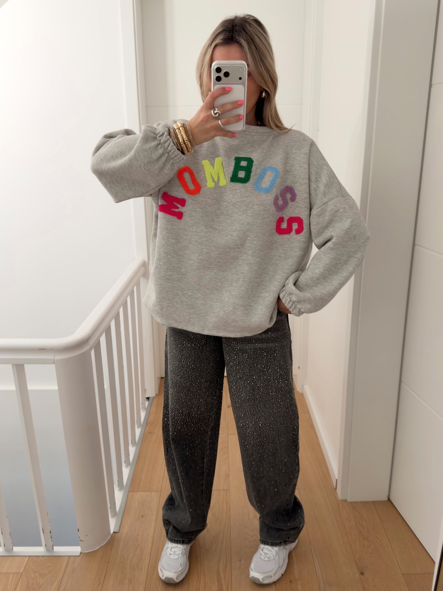 Pull MOM BOSS Gris