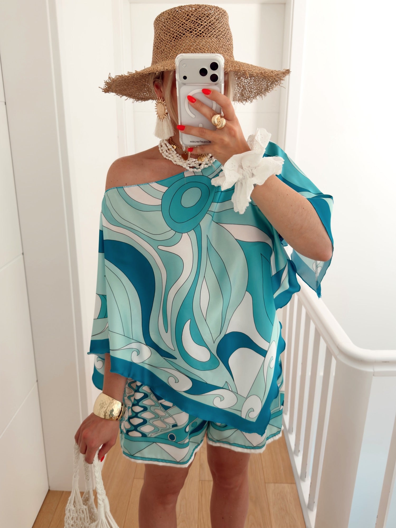 Ensemble COCONUT Bleu