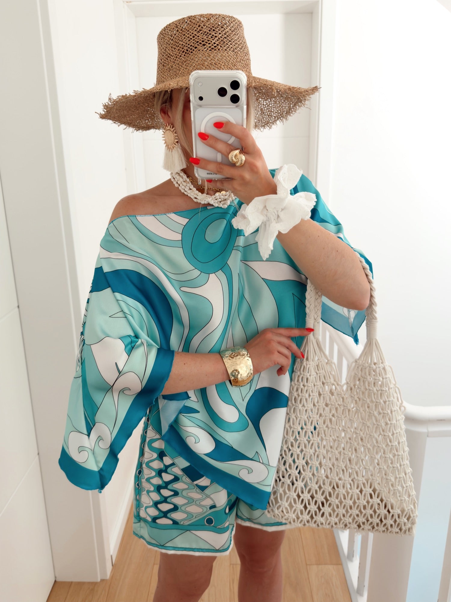 Ensemble COCONUT Bleu