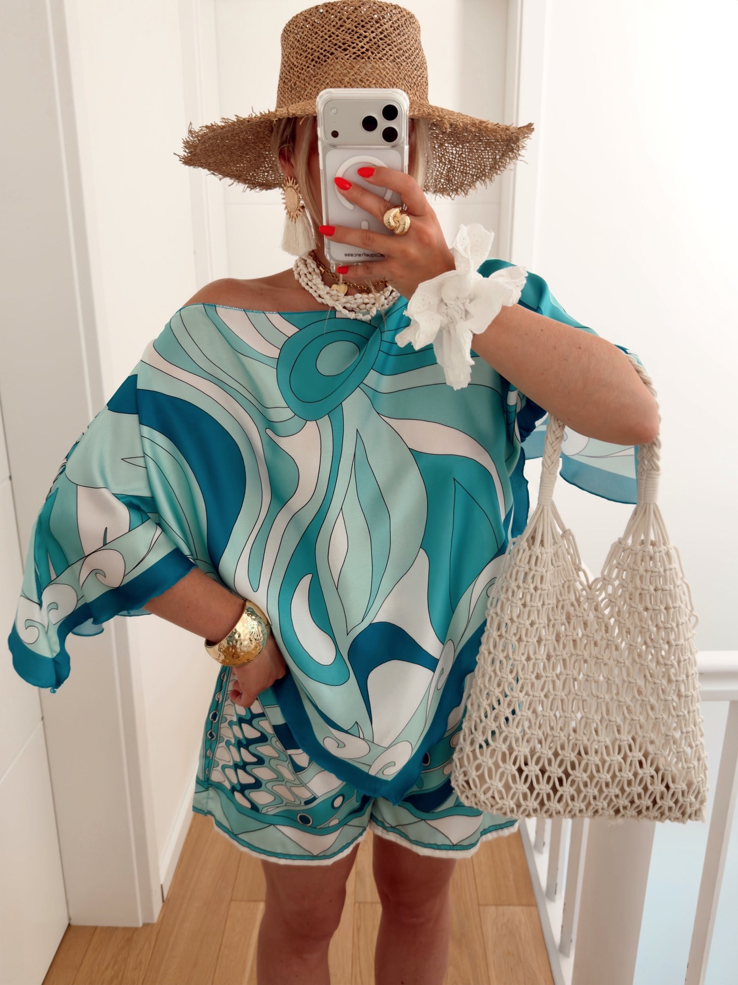 Ensemble COCONUT Bleu