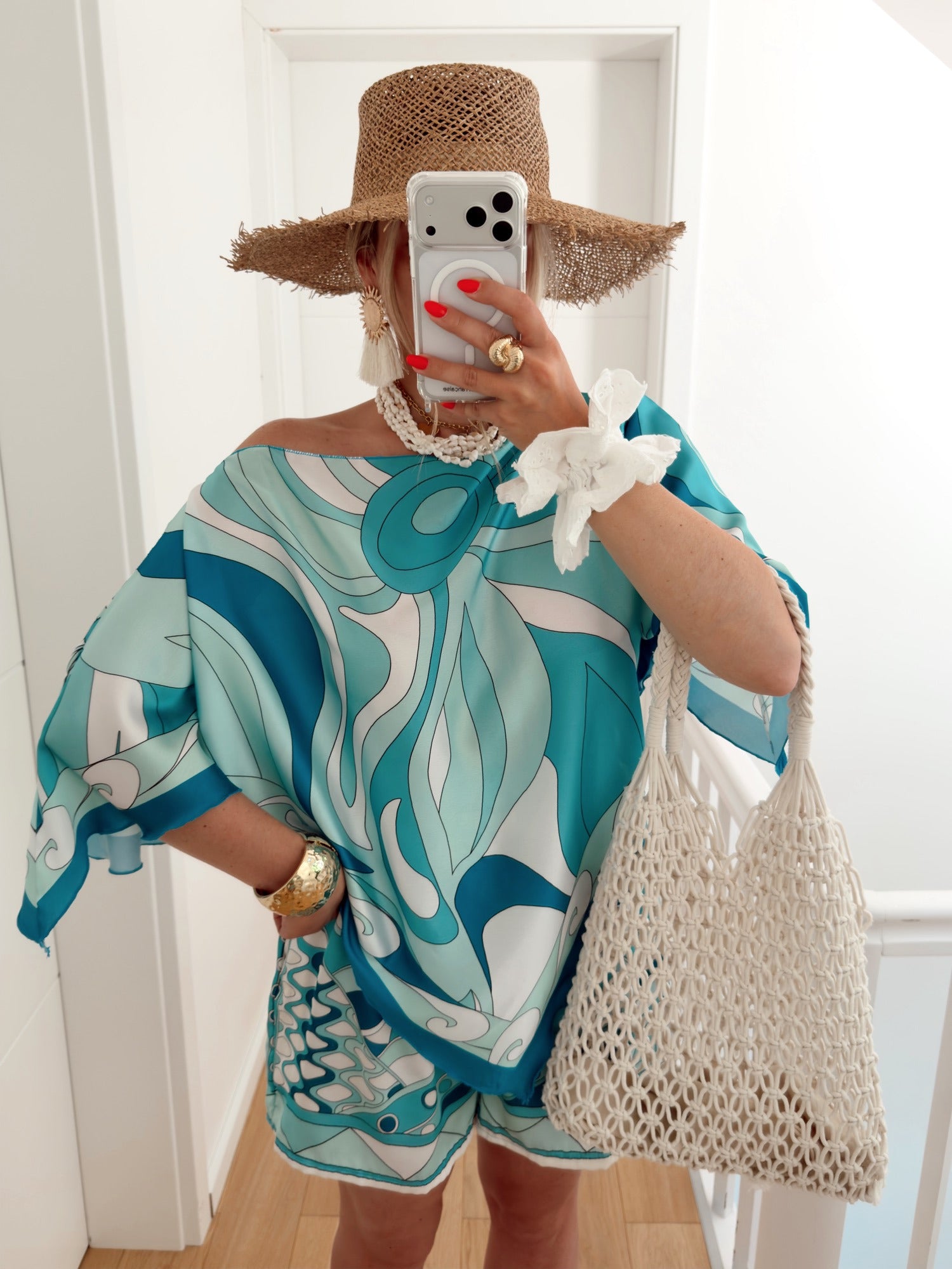 Ensemble COCONUT Bleu