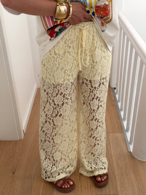 VICTORIA Hose Gelb