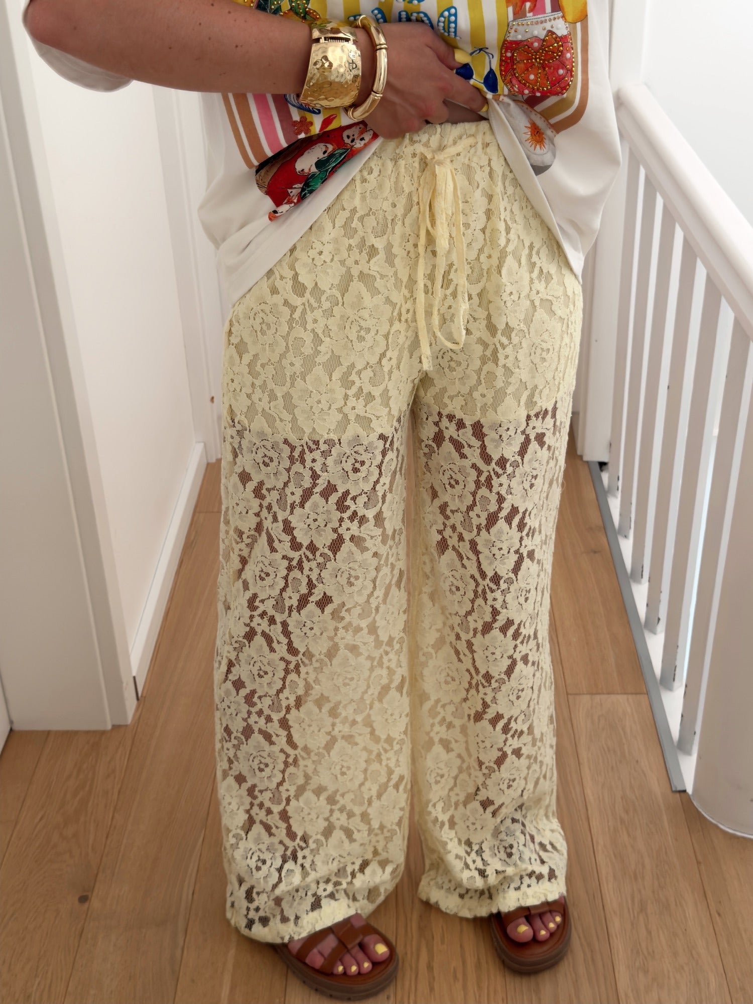 VICTORIA Hose Gelb