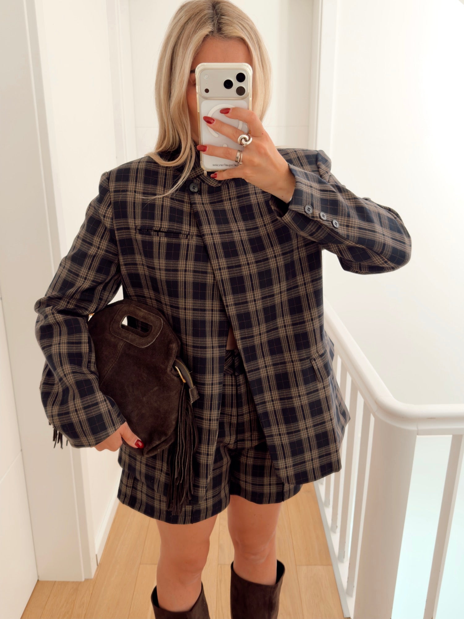 Women's Jackets & Coats: The Essentials | Hello Moon