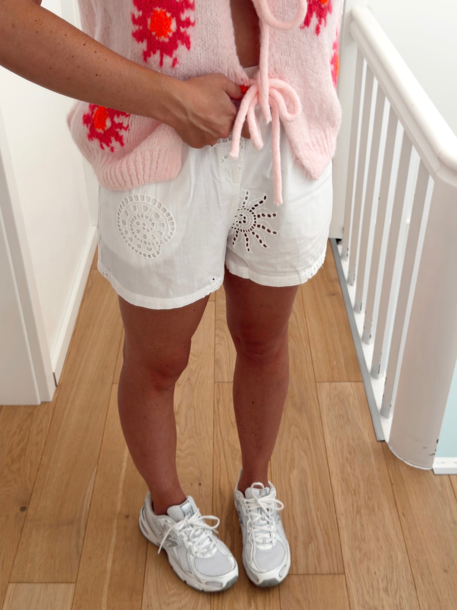 Short LOMIRA