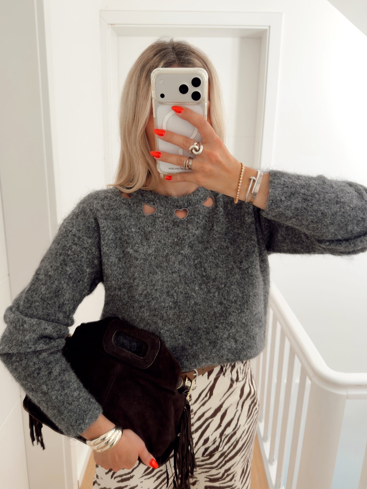 Pull BELLE