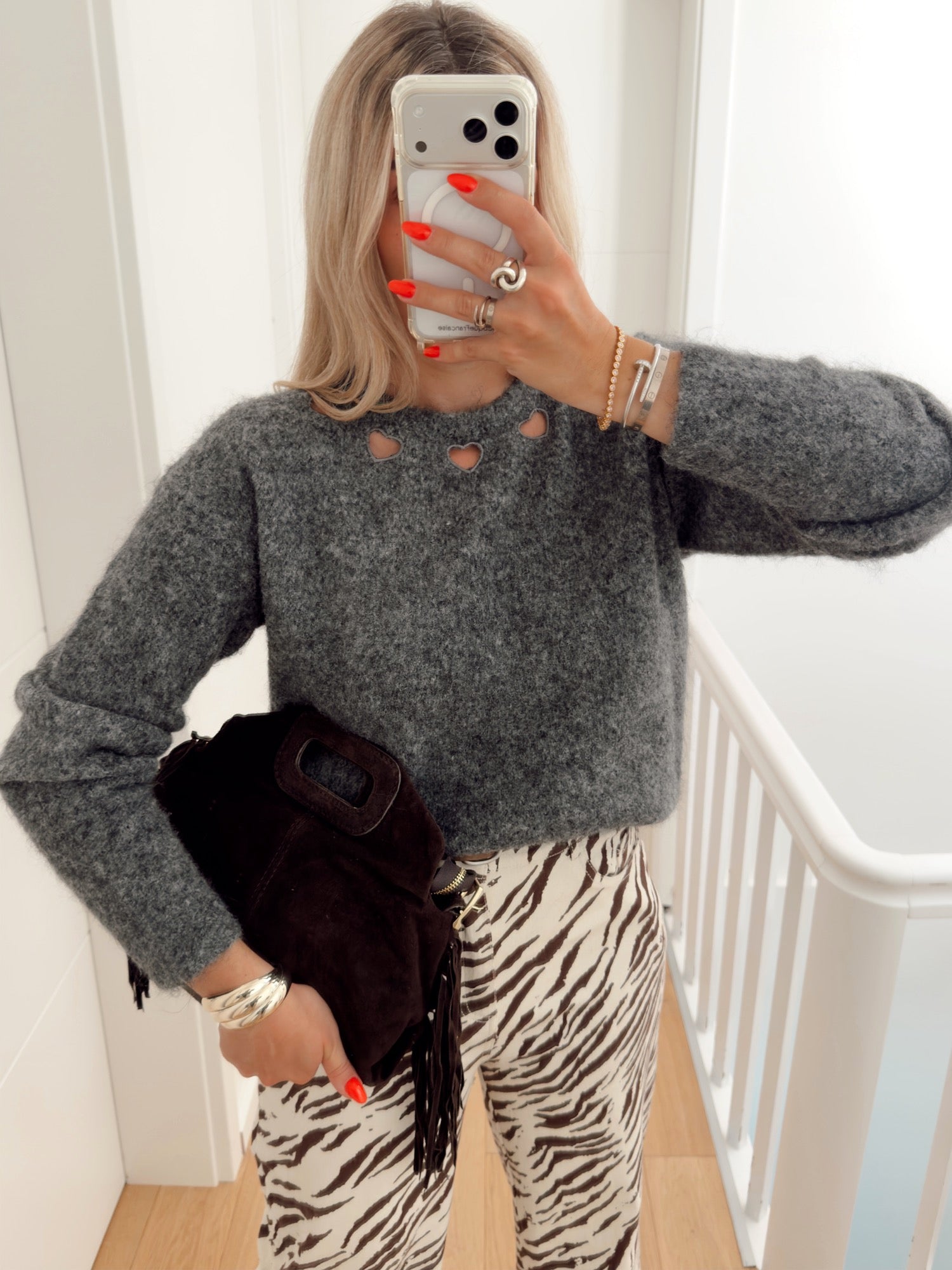 Pull BELLE